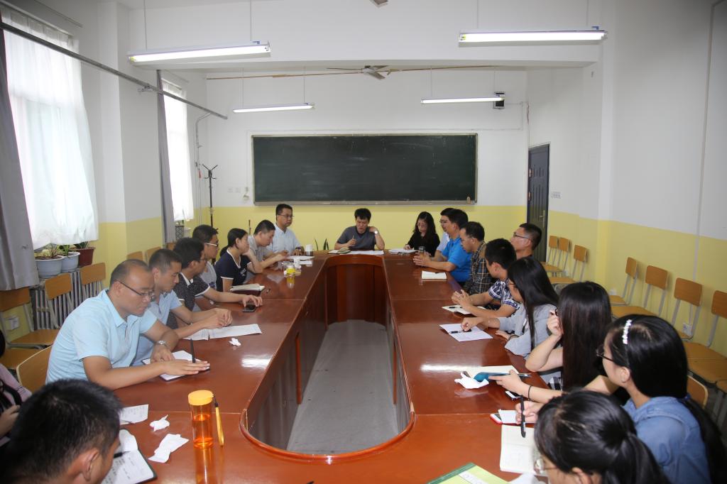 m88召开全体党员大会